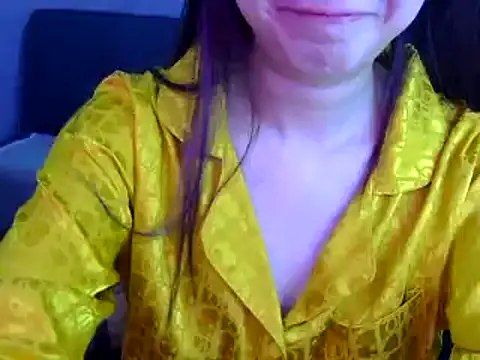 Snapshot of Bee_2k chatting on 26, 6, 2026 Bee 2k online show from 26, 6, 2026