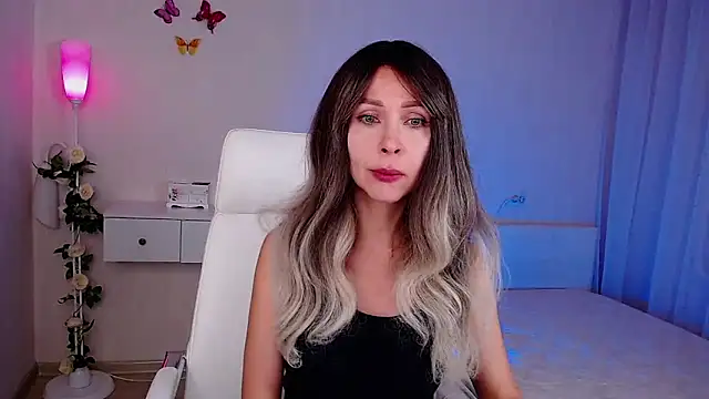 wendifoste online show from 6, 11, 2025