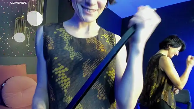 LorenDaze online show from 22, 2, 2025