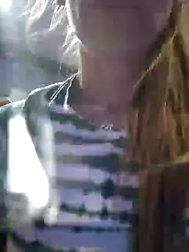 Snapshot of eatmeplease44 chatting on 11, 3, 2025 eatmeplease44 online show from 11, 3, 2025