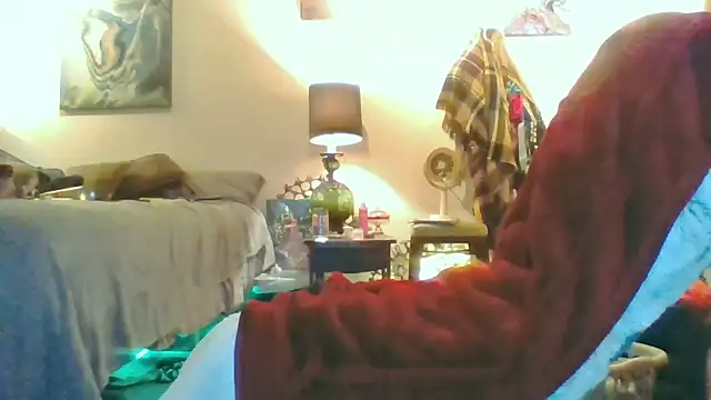 Snapshot of eatmeplease44 chatting on 26, 9, 2025 eatmeplease44 online show from 26, 9, 2025