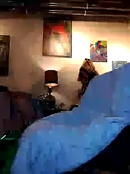 Snapshot of eatmeplease44 chatting on 28, 9, 2025 eatmeplease44 online show from 28, 9, 2025