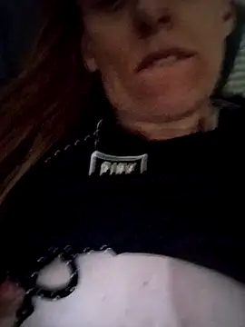 Snapshot of eatmeplease44 chatting on 11, 10, 2025 eatmeplease44 online show from 11, 10, 2025