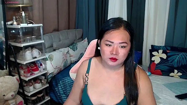 Snapshot of MagnificatMistress chatting on 4, 12, 2024 MagnificatMistress online show from 4, 12, 2024