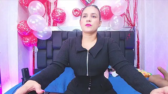  carolina fox online show from 15, 2, 2025