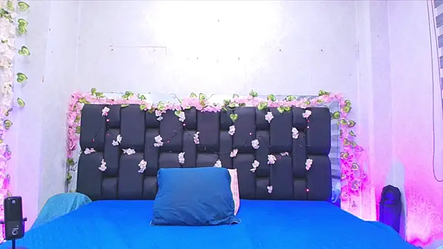  carolina fox online show from 11, 9, 2025