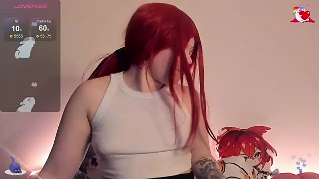 Snapshot of SueNiceeeee chatting on 13, 2, 2025 SueNiceeeee online show from 13, 2, 2025