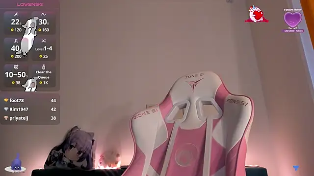 Snapshot of SueNiceeeee chatting on 10, 3, 2025 SueNiceeeee online show from 10, 3, 2025