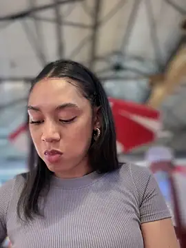 Leaberry online show from 15, 1, 2025