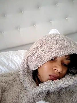 Leaberry online show from 19, 9, 2025