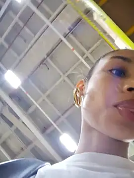 Leaberry online show from 21, 2, 2026