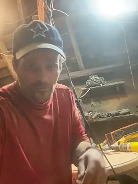 Snapshot of charactrzero chatting on 8, 10, 2025 charactrzero online show from 8, 10, 2025