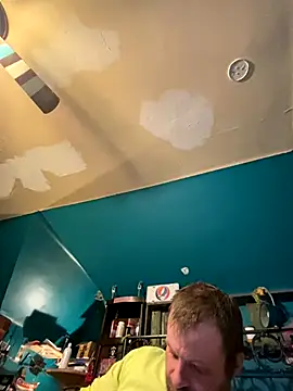 Snapshot of charactrzero chatting on 29, 11, 2025 charactrzero online show from 29, 11, 2025