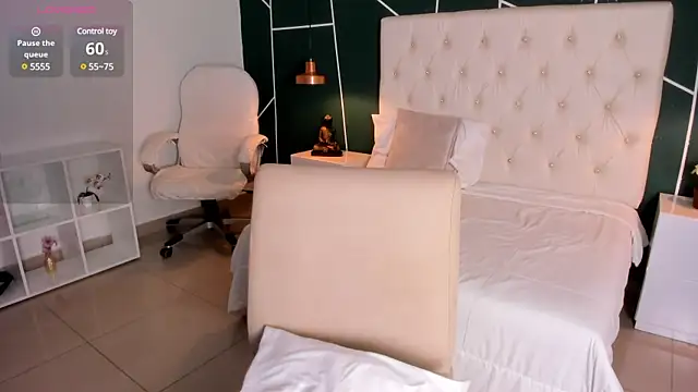 Veronicalanx1 online show from 15, 2, 2025