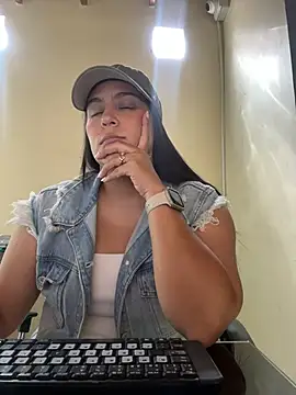 kendall 52 online show from 7, 3, 2026