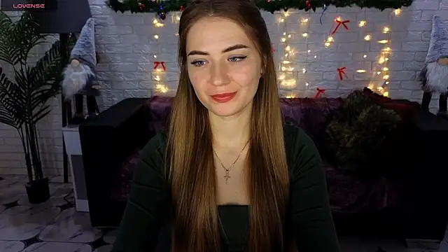 Adelyna Bird online show from 4, 1, 2025