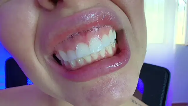 lisbet21x online show from 14, 2, 2025