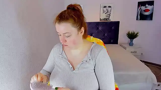 Snapshot of PolinaSalvatore chatting on 3, 1, 2025 PolinaSalvatore online show from 3, 1, 2025