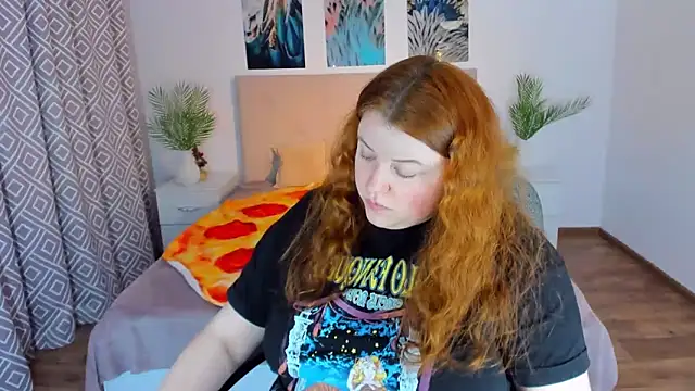 Snapshot of PolinaSalvatore chatting on 13, 1, 2025 PolinaSalvatore online show from 13, 1, 2025