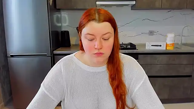 Snapshot of PolinaSalvatore chatting on 7, 2, 2025 PolinaSalvatore online show from 7, 2, 2025