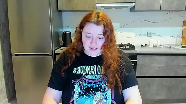 Snapshot of PolinaSalvatore chatting on 21, 2, 2025 PolinaSalvatore online show from 21, 2, 2025