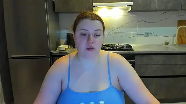 Snapshot of PolinaSalvatore chatting on 24, 2, 2025 PolinaSalvatore online show from 24, 2, 2025