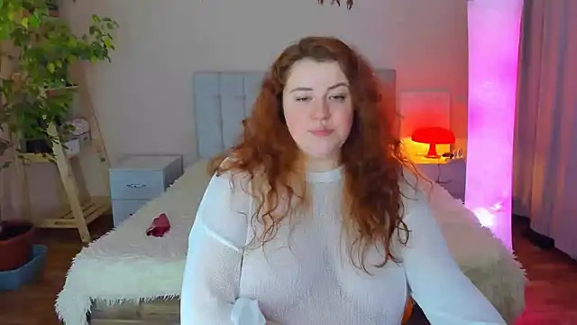 Snapshot of PolinaSalvatore chatting on 11, 3, 2025 PolinaSalvatore online show from 11, 3, 2025