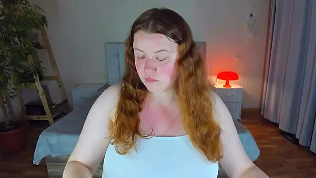 Snapshot of PolinaSalvatore chatting on 22, 9, 2025 PolinaSalvatore online show from 22, 9, 2025