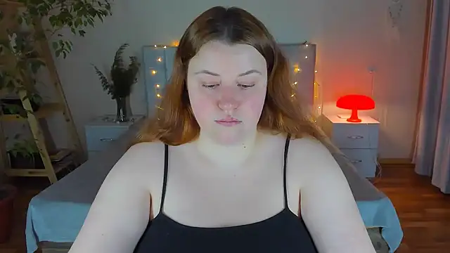 Snapshot of PolinaSalvatore chatting on 3, 11, 2025 PolinaSalvatore online show from 3, 11, 2025