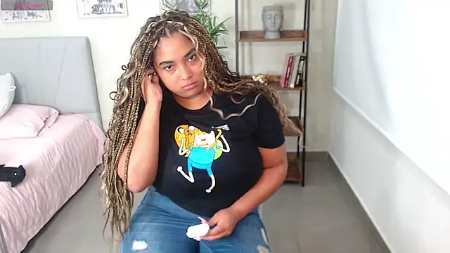 Snapshot of Kenya--Buhle chatting on 12, 2, 2025 Kenya--Buhle online show from 12, 2, 2025