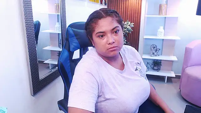 Snapshot of Kenya--Buhle chatting on 18, 9, 2025 Kenya--Buhle online show from 18, 9, 2025