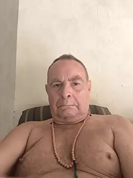 Snapshot of Carl4you chatting on 25, 10, 2025 Carl4you online show from 25, 10, 2025