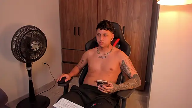 Jake simons online show from 5, 3, 2026