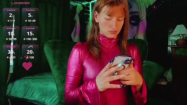 Summer XO online show from 10, 4, 2026