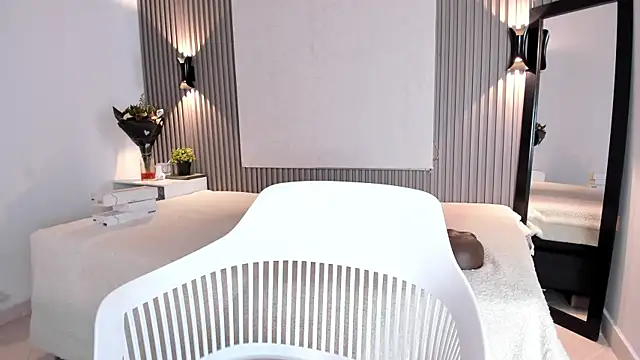 Zafiiraa online show from 30, 10, 2025