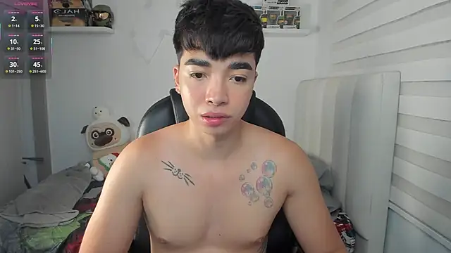 santy7v7 online show from 15, 4, 2026