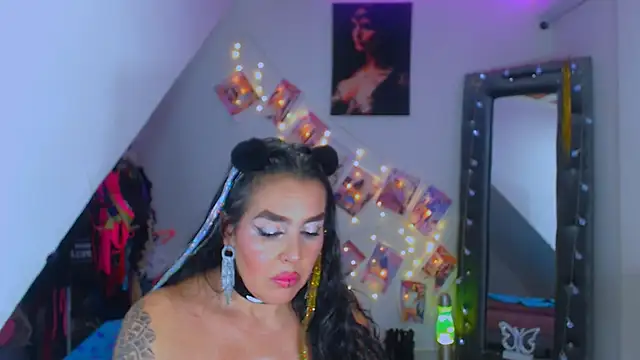 sweet vanessa 22 online show from 27, 2, 2025