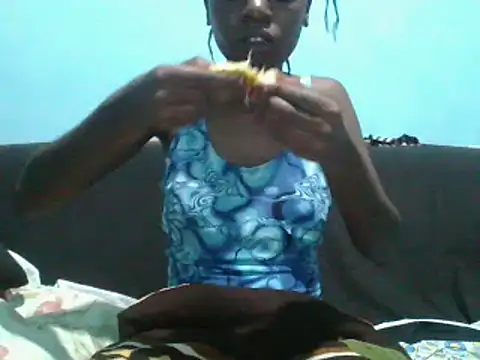 Snapshot of sweetchic_ chatting on 14, 3, 2025 sweetchic online show from 14, 3, 2025