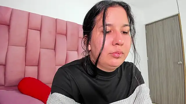 Lia sarahi online show from 1, 2, 2026