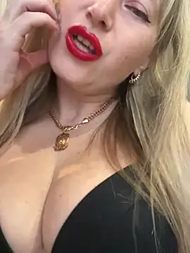 Snapshot of Kittenforyou chatting on 29, 1, 2025 Kittenforyou online show from 29, 1, 2025