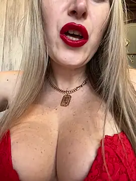 Snapshot of Kittenforyou chatting on 23, 2, 2025 Kittenforyou online show from 23, 2, 2025