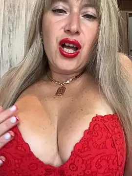 Snapshot of Kittenforyou chatting on 10, 9, 2025 Kittenforyou online show from 10, 9, 2025