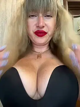 Snapshot of Kittenforyou chatting on 19, 7, 2026 Kittenforyou online show from 19, 7, 2026