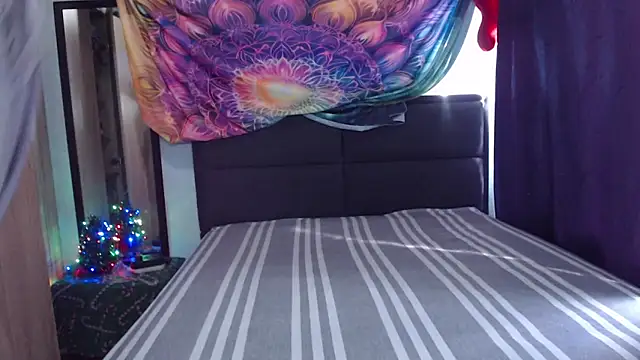 Alexxx andr4 online show from 19, 12, 2025