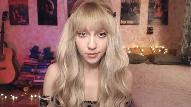 Friendly Ellie online show from 17, 1, 2025