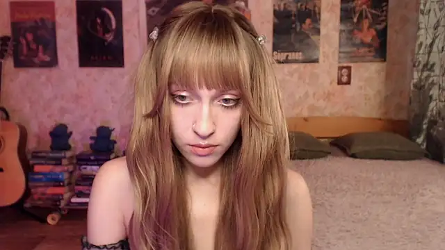 Snapshot of Friendly_Ellie chatting on 2, 7, 2026 Friendly Ellie online show from 2, 7, 2026