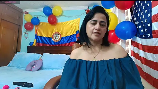 Snapshot of ISABEEL_SOFIA01 chatting on 25, 6, 2026 ISABEEL SOFIA01 online show from 25, 6, 2026