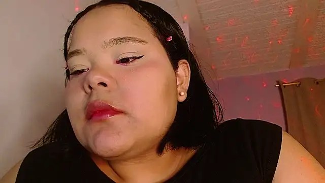 Snapshot of sexychubby___ chatting on 29, 3, 2026 sexychubby online show from 29, 3, 2026
