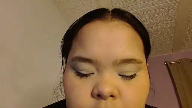 Snapshot of sexychubby___ chatting on 14, 4, 2026 sexychubby online show from 14, 4, 2026