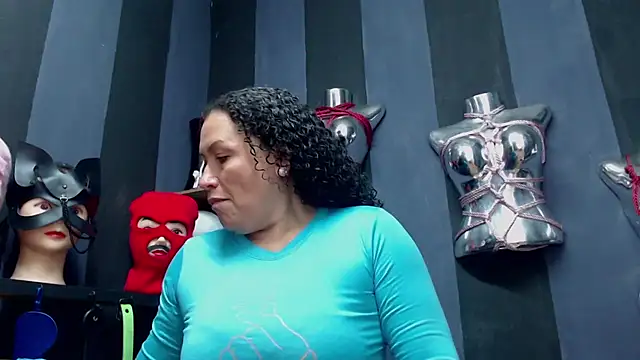 Snapshot of ADELHEY_RAN chatting on 10, 12, 2024 ADELHEY RAN online show from 10, 12, 2024